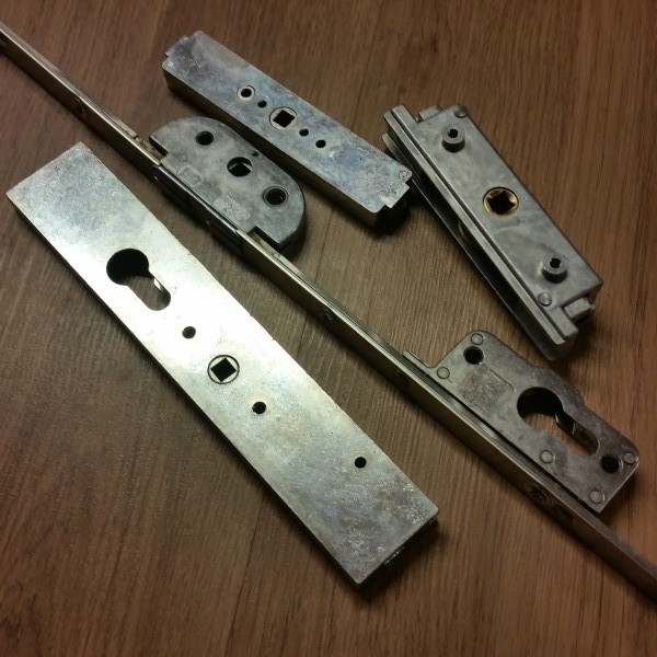 Bifold hardware King Solutions UK Door Locks