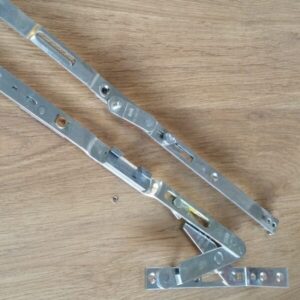RH TOP HINGE SET-SRW -350-570MM (THSRH350570)(Obsolete Alternative Provided , See Second Picture)