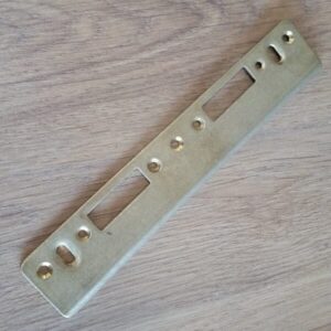 LDBK12 Latch & Deadbolt Keep (Z94)