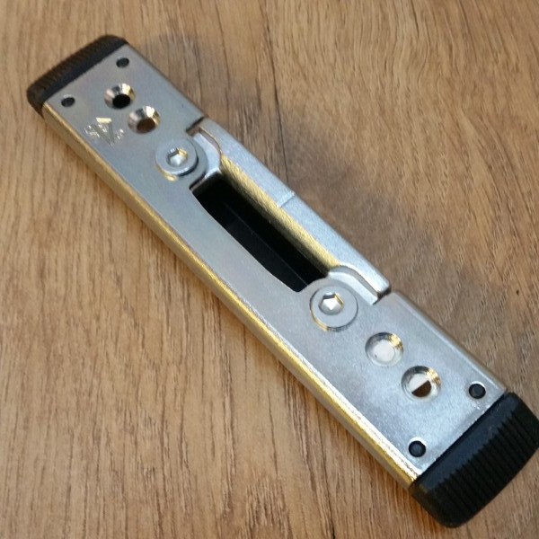 HK11 Hook/Deadbolt Keep (Z81) King Solutions UK Door Locks