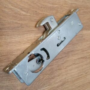 Hooklock Round 7/8" (Z180)