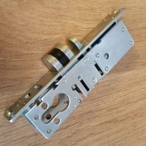 Deadlatch Euro- Left Hand 30mm (Z161)