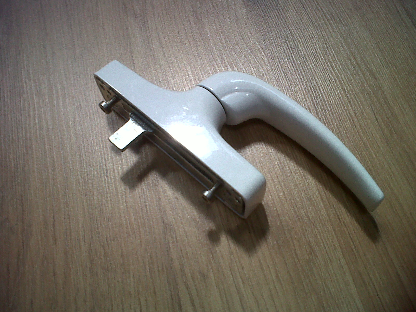 Savio locking handle white (ROMAW) King Solutions UK Door Locks