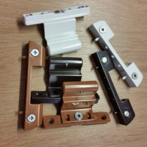 Rebate hinges