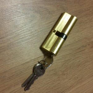 Qty x 10 -45/55 Brass Aluminium Budget Euros (promo670b)