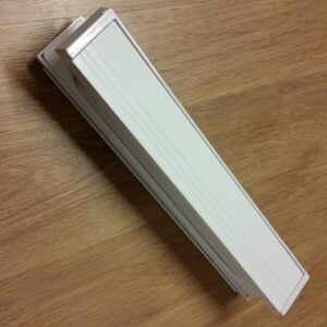White 12" Slimline letterbox (lb12slwcs)