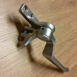 Metal Window Handle -Type 9 Right hand (HAN98IR)