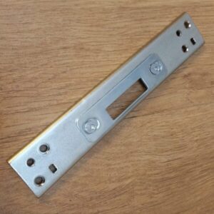 HK12 Hook/Deadbolt Keep (Z82E)