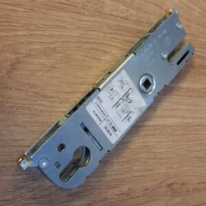 GU Slave 35mm Lever Operated (MLC129m)