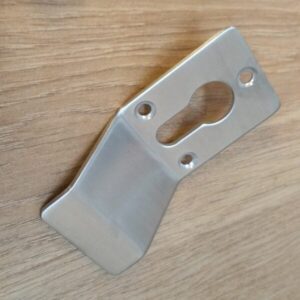 Euro Escutcheon Pull SSS (Z290j)