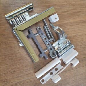 Top & Bottom Hinge Set White 9mm L/H (TTG01ptbl)