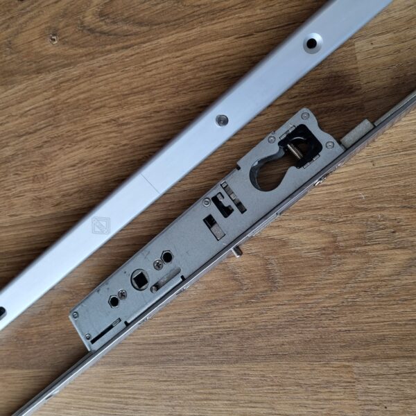 Veka Patio Door Lock Centre section & Keep (PL96a) King Solutions