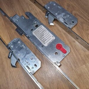 AV3 Winkhaus - Right Hand  Latch,Deadbolt  2xhook- Bs 45mm -20mm Radius f/plate T 735mm B 755mm(AV320R)