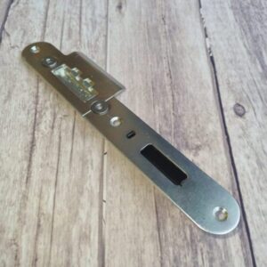 Excaliber Latch & Hook Keep Left Hand (zz12)