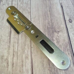 Excaliber Latch & Hook Keep Right Hand (zz13)