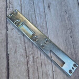 Era Latch & Deadbolt Keep R/Hand - 9mm (e60039r)